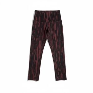 Lululemon Stylish Black and Red Patterned Leggings